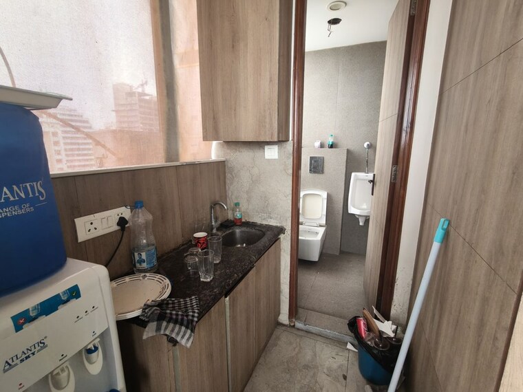 Kitchen, netaji subhash place Commercial Office Space 748 Sq.Ft. In Netaji Subhash Place Delhi 10579108