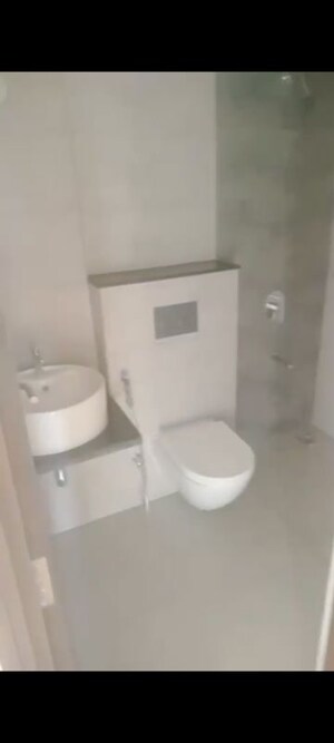 Bathroom in 1 BHK Apartment at Mahindra Alcove, Chandivali – for Rent