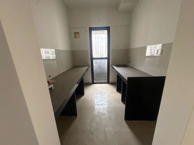 Team Area, shapoorji-pallonji-joyville 1 Bedroom 460 Sq.Ft. Apartment In Virar West Palghar 10579083