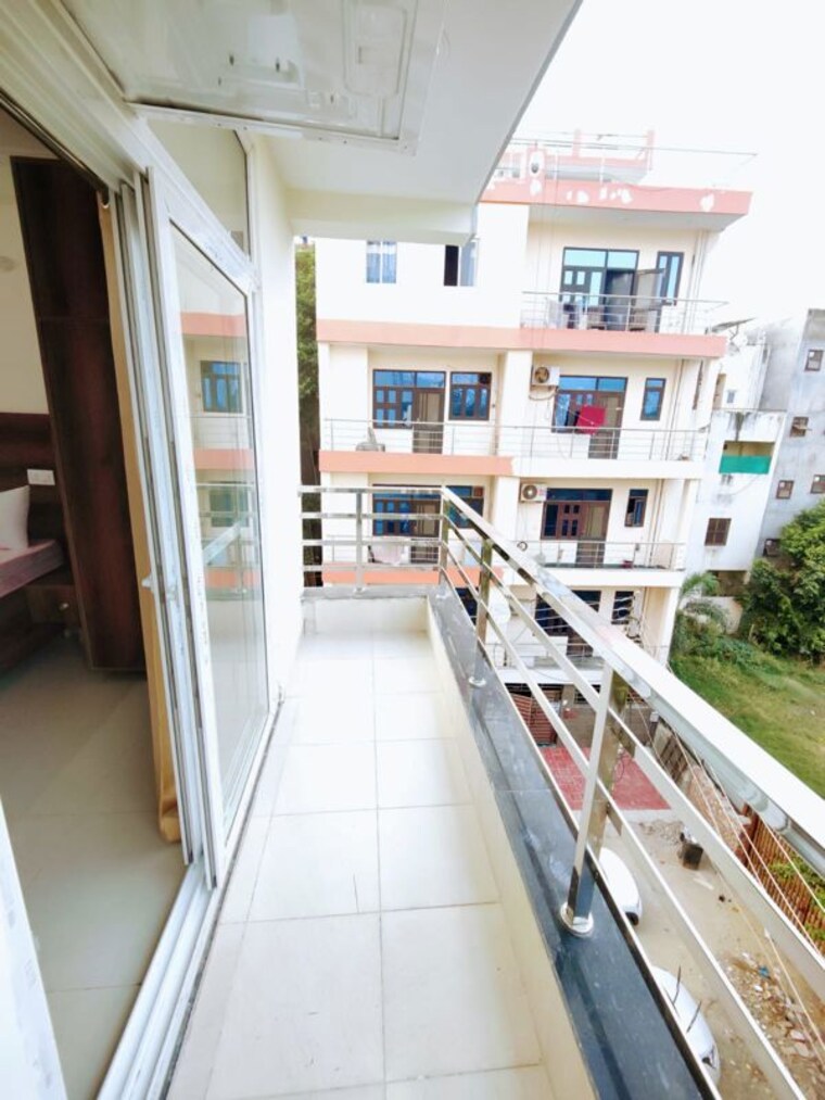 Balcony, south city 1 2 Bedroom 1280 Sq.Ft. Builder Floor In South City 1 Gurgaon 10579004