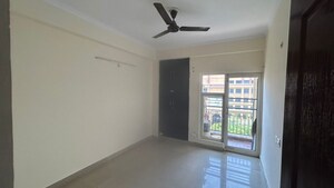Room in 3 BHK Apartment at Aims Golf Avenue I, Sector 75 – for Rent