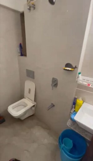 Furnished Amenities in 2 BHK Apartment at Dimples 73 East, Kandivali West – for Rent