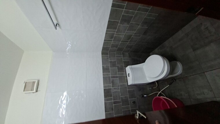 Bathroom, poranki 3 Bedroom 2800 Sq.Ft. Builder Floor In Poranki Vijayawada 10578544