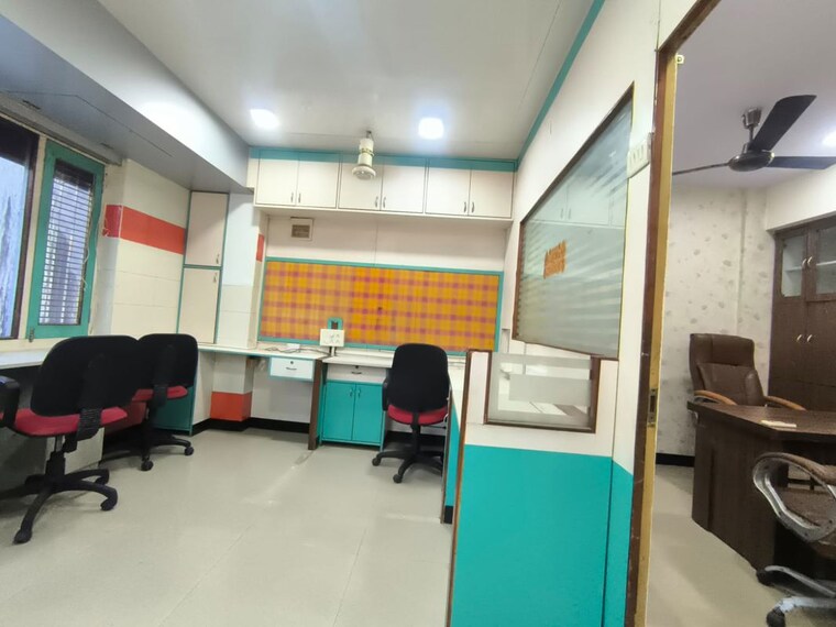 Team Area, hilton-center Commercial Office Space 600 Sq.Ft. In Cbd Belapur Sector 11 Navi Mumbai 10579146
