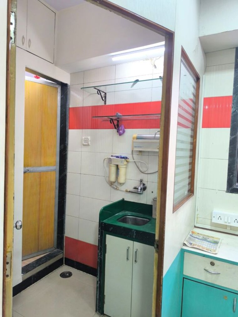Team Area, hilton-center Commercial Office Space 600 Sq.Ft. In Cbd Belapur Sector 11 Navi Mumbai 10579146