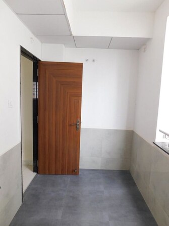 3 BHK + Study Room 1840 Sq.Ft. Apartment in Poulomi Avante