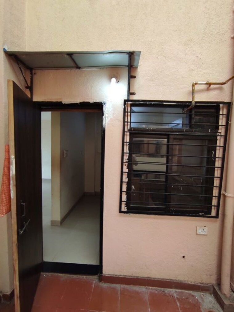 Balcony, mittal-parkwayz 2 Bedroom 850 Sq.Ft. Apartment In Wakad Pune 10579142