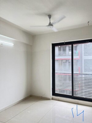 Room in 3 BHK Apartment at Memnagar – for Rent