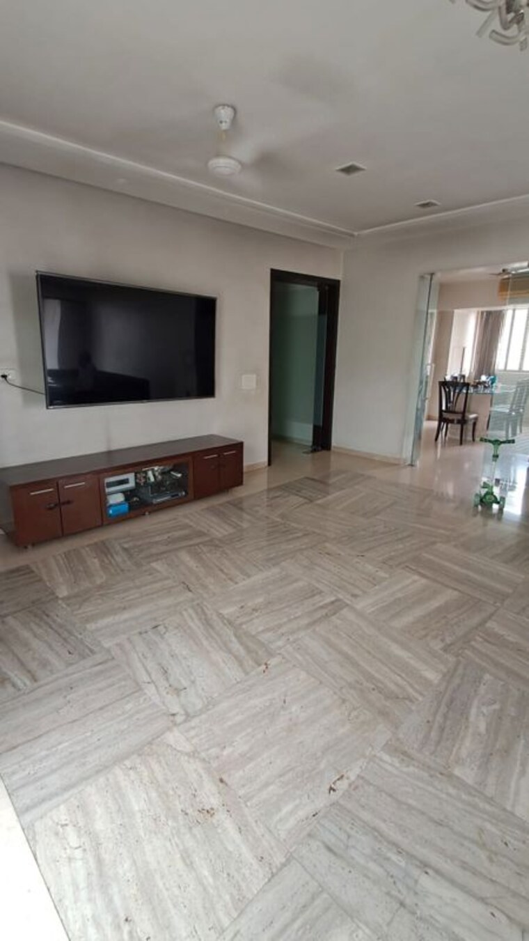 Room, satra-residency 4 Bedroom 3000 Sq.Ft. Apartment In Khar West Mumbai 10579183