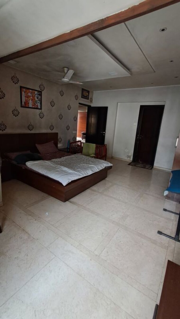 Room, satra-residency 4 Bedroom 3000 Sq.Ft. Apartment In Khar West Mumbai 10579183