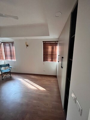 Room in 3.5 BHK Apartment at Godrej Air Sector 85, Sector 85 – for Rent