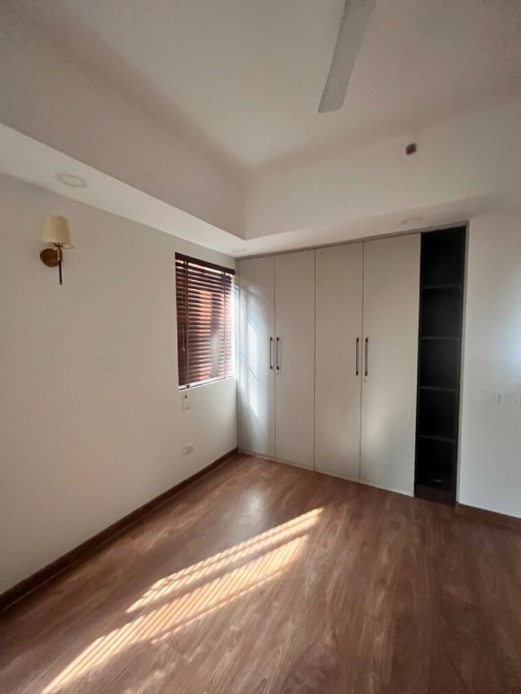 Room, godrej-air-sector-85 3.5 Bedroom 2129 Sq.Ft. Apartment In Sector 85 Gurgaon 10579172