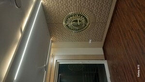 Furnished Amenities in 4 BHK Builder Floor at Unitech South City II, Sector 50 – for Rent