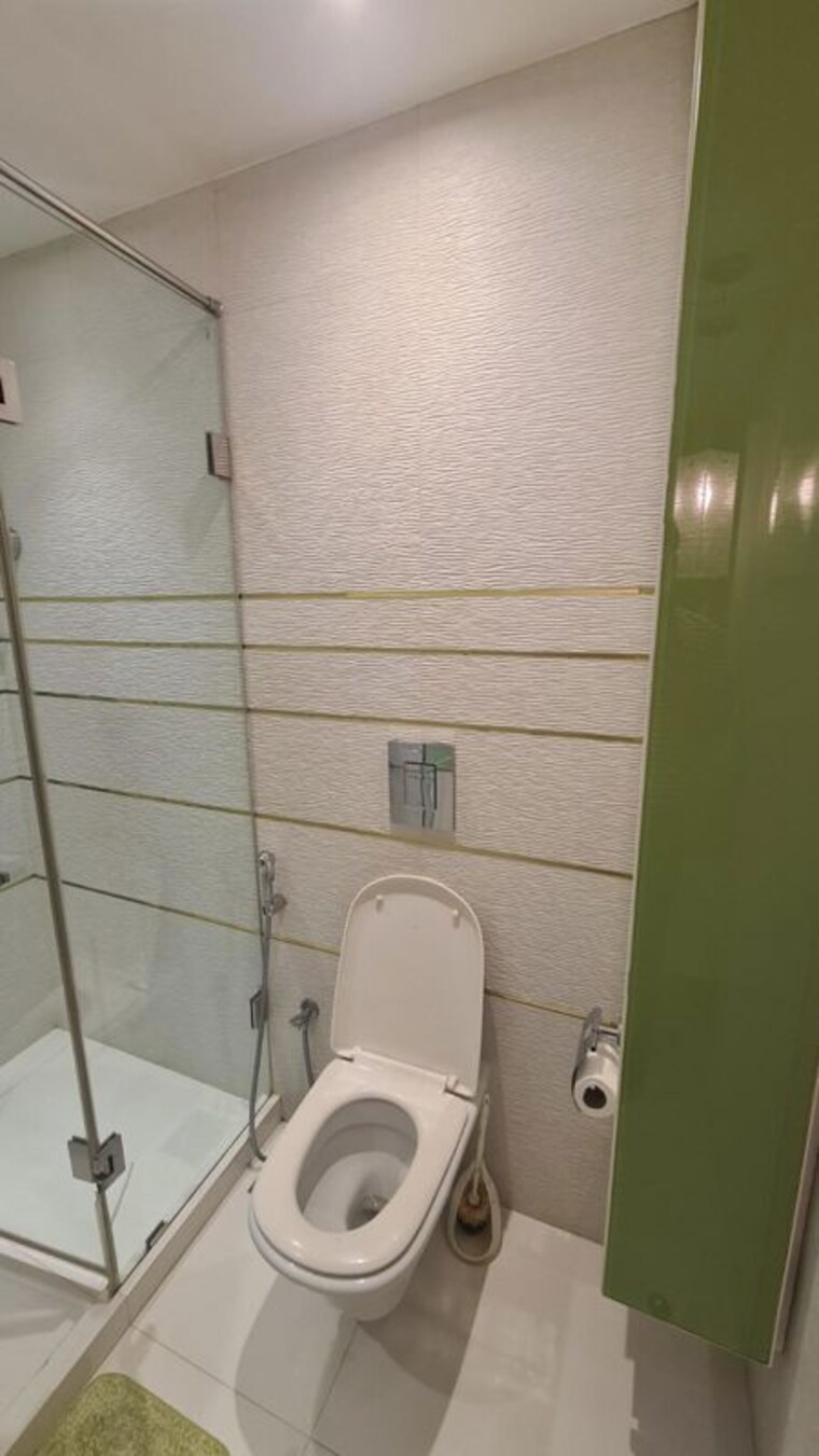 Bathroom, the-legacy-apartment 3 Bedroom 1500 Sq.Ft. Apartment In Bandra West Mumbai 10579188
