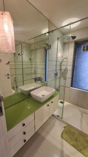Team Area in 3 BHK Apartment at The Legacy Apartment, Bandra West – for Rent