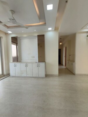 Room in 3 BHK Apartment at Godrej Air Sector 85, Sector 85 – for Rent