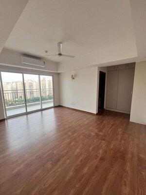 Room in 4 BHK Apartment at Godrej Air Sector 85, Sector 85 – for Rent