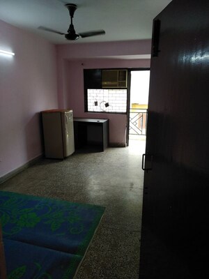 Living Room in 1 BHK Builder Floor at Amar Colony – for Rent