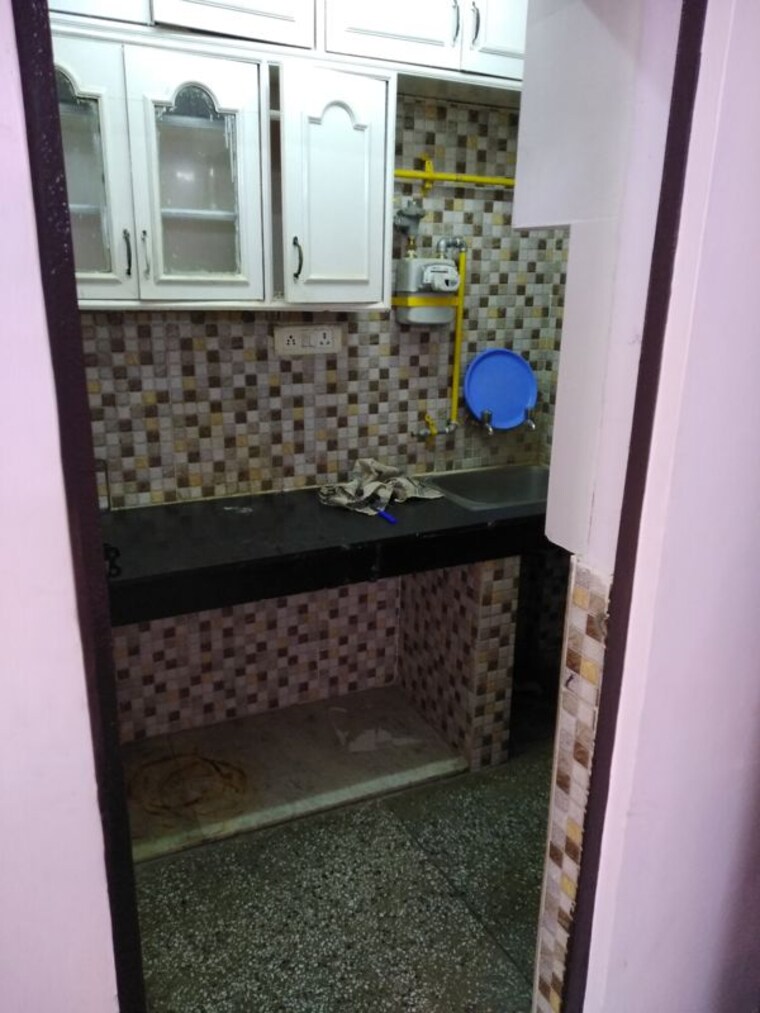 Bathroom, amar colony 1 Bedroom 500 Sq.Ft. Builder Floor In Amar Colony Delhi 10579262