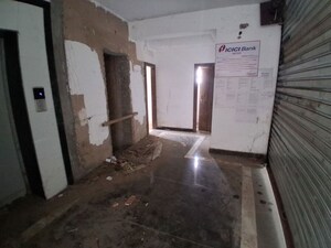 Building Lobby in  Shop at Katamkuli – for Sale