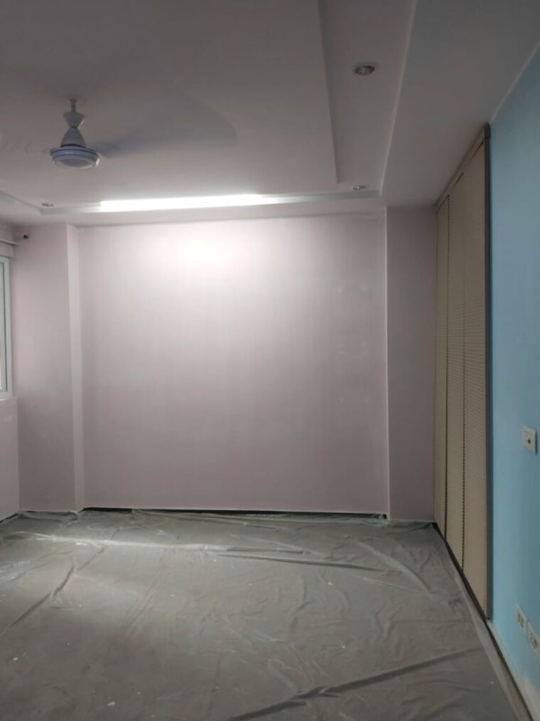 Room, safdarjung development area 4 Bedroom 3500 Sq.Ft. Builder Floor In Safdarjung Development Area Delhi 10579327