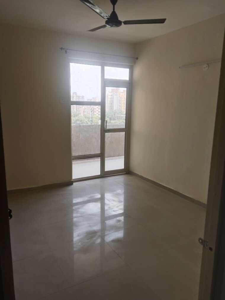 Room, pyramid-urban-homes-2 2 Bedroom 650 Sq.Ft. Apartment In Sector 86 Gurgaon 10579315