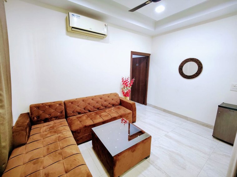 Bedroom, sector 40 1 Bedroom 750 Sq.Ft. Builder Floor In Sector 40 Gurgaon 10579328