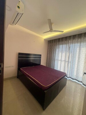 Bedroom in 1 RK Builder Floor at Sector 40 – for Rent