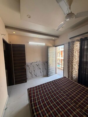 Bedroom in 3 BHK Apartment at Sunshine Enclave, Vip Road – for Rent