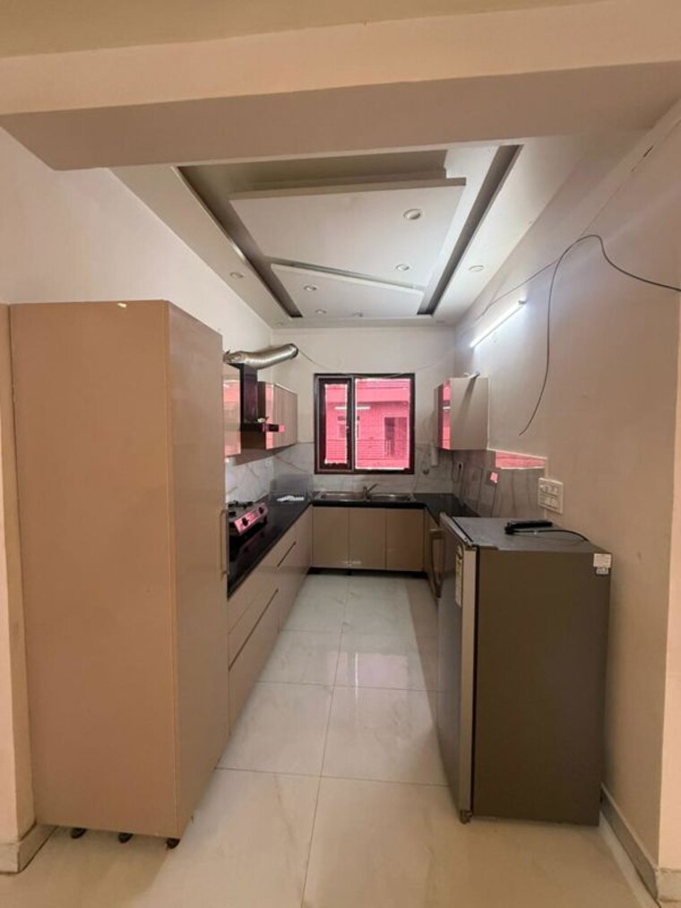 Kitchen, sunshine-enclave 3 Bedroom 2000 Sq.Ft. Apartment In Vip Road Zirakpur 10579418