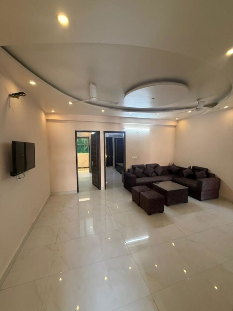 Team Area, sunshine-enclave 3 Bedroom 2000 Sq.Ft. Apartment In Vip Road Zirakpur 10579418