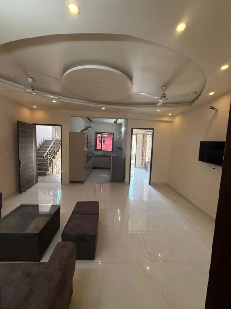Team Area, sunshine-enclave 3 Bedroom 2000 Sq.Ft. Apartment In Vip Road Zirakpur 10579418