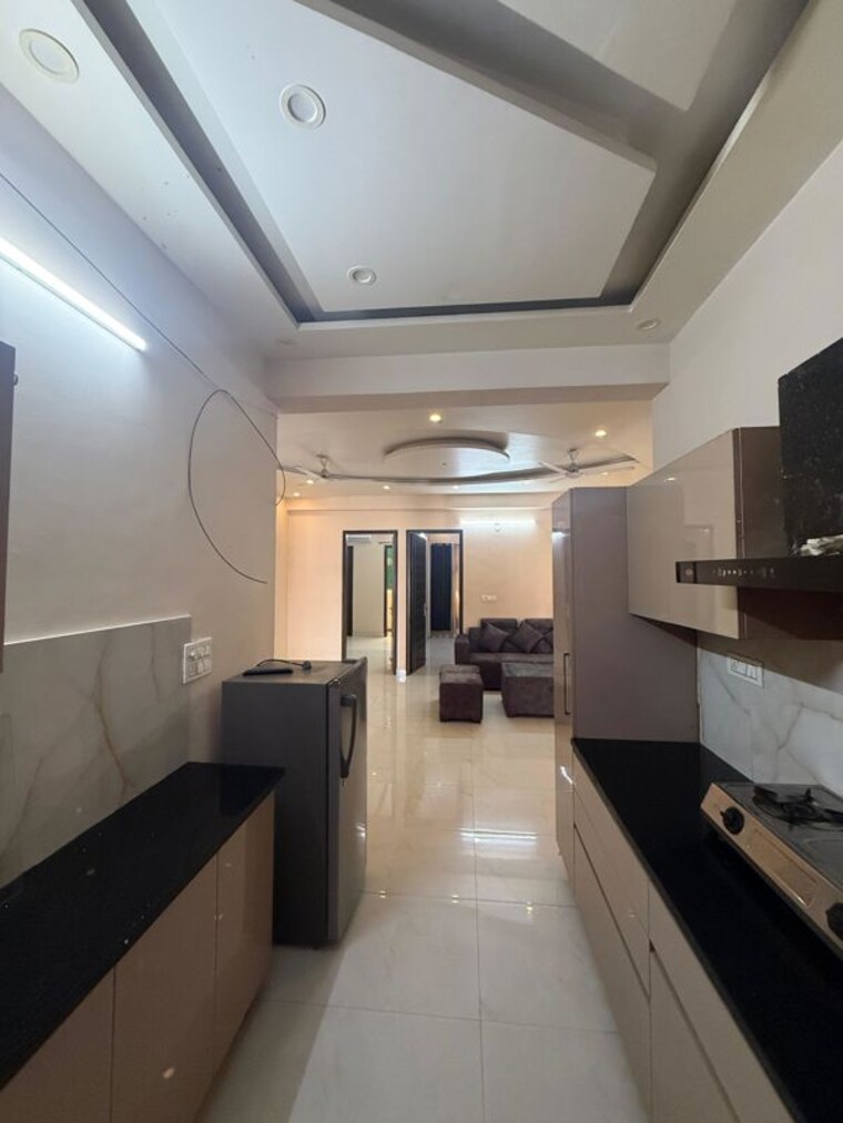 Kitchen, sunshine-enclave 3 Bedroom 2000 Sq.Ft. Apartment In Vip Road Zirakpur 10579418