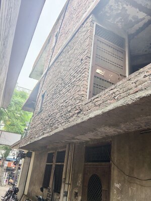  Apartment For Sale in Shalimar Garden Extension ii