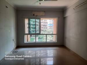 Master Bedroom in 3 BHK Apartment at Nahar 8 Towers, Chandivali – for Rent