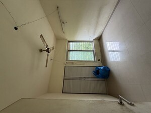 Bathroom in 2 BHK Apartment at Kalpataru Hills, Manpada – for Rent