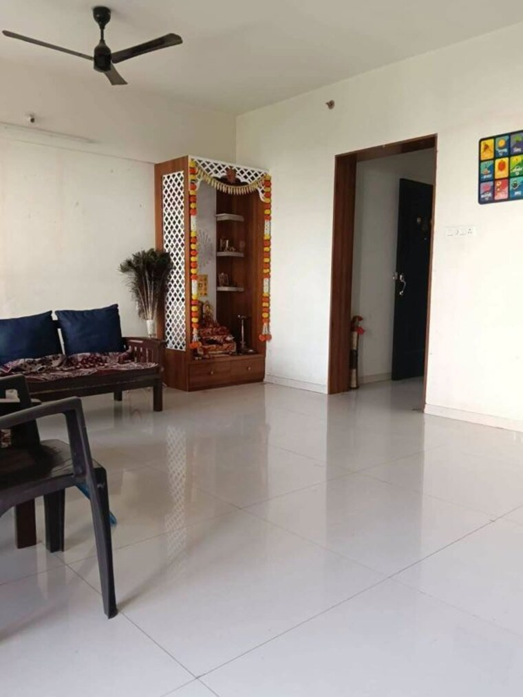 Living Room, kumar-princetown 2 Bedroom 910 Sq.Ft. Apartment In Undri Pune 10579558