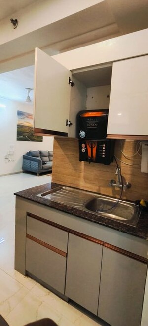 Team Area in 3 BHK Apartment at Omaxe The Palace, Gomti Nagar – for Rent