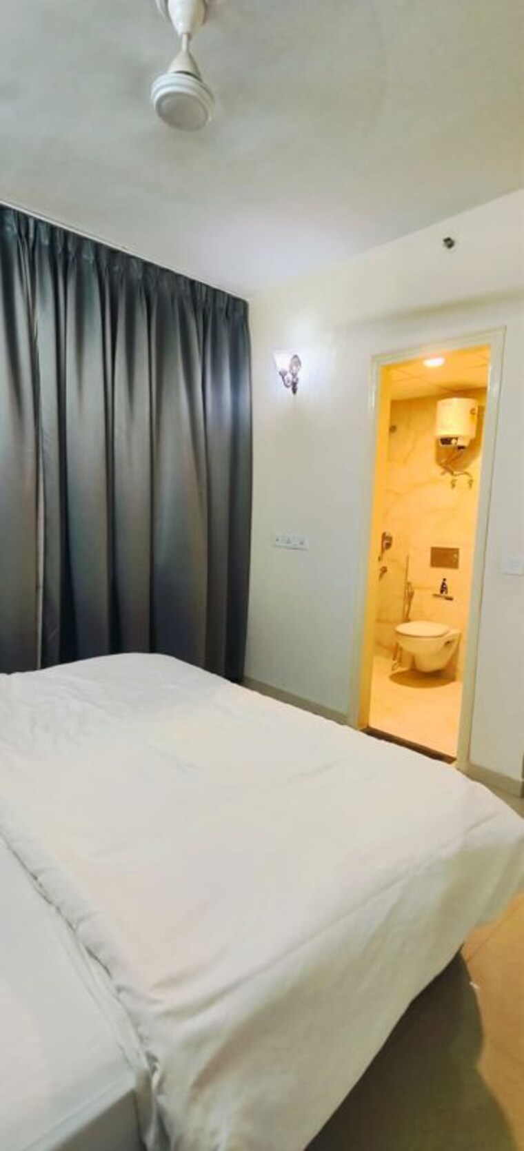 Bedroom, omaxe-the-palace 3 Bedroom 1650 Sq.Ft. Apartment In Gomti Nagar Lucknow 10579576