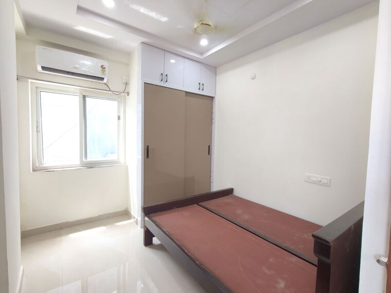 Room, sri-nilayam-kondapur 1 Bedroom 689 Sq.Ft. Apartment In Kondapur Hyderabad 10579594