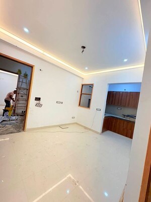 Room in 1 BHK Apartment at Ignou Road – for Rent