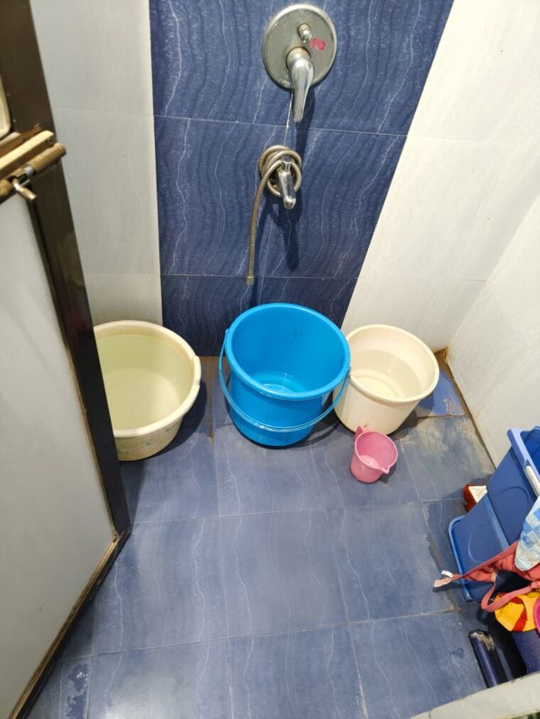 Bathroom, sector 28 nerul 1 Bedroom 500 Sq.Ft. Apartment In Sector 28 Nerul Navi Mumbai 10579626