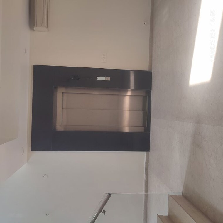 Bathroom, unitech-opulence 5 Bedroom 6500 Sq.Ft. Villa In Sector 33 Gurgaon 10579597