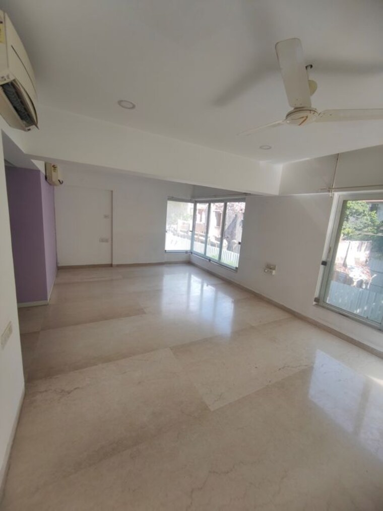 Room, hubtown-the-premiere 3 Bedroom 1200 Sq.Ft. Apartment In Andheri West Mumbai 10579648
