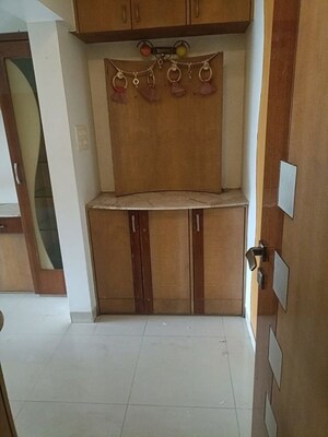 Furnished Amenities in 2 BHK Apartment at Lakshachandi Apartments Goregaon East, Goregaon East – for Rent