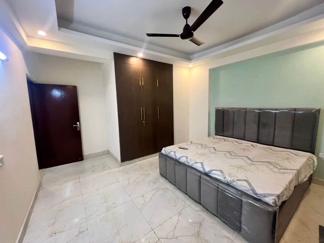 3 BHK + Store Room 1520 Sq.Ft. Apartment in Paramount Emotions