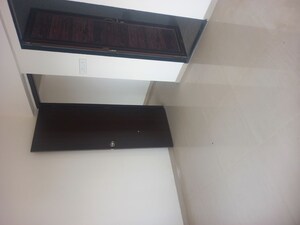 Room in 1 BHK Apartment at Dadar West – for Sale