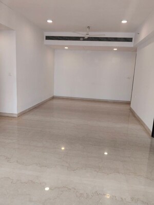Room in 3 BHK Apartment at Suraj Ocean Star 2, Prabhadevi – for Sale