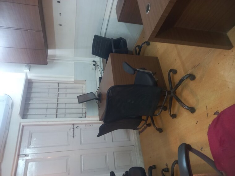 Team Area, bismillah-building-dadar Commercial Office Space 300 Sq.Ft. In Dadar West Mumbai 10579696