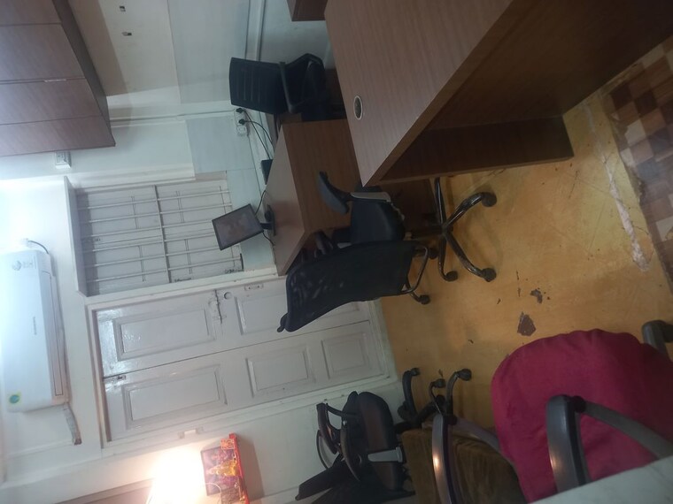 Team Area, bismillah-building-dadar Commercial Office Space 300 Sq.Ft. In Dadar West Mumbai 10579696